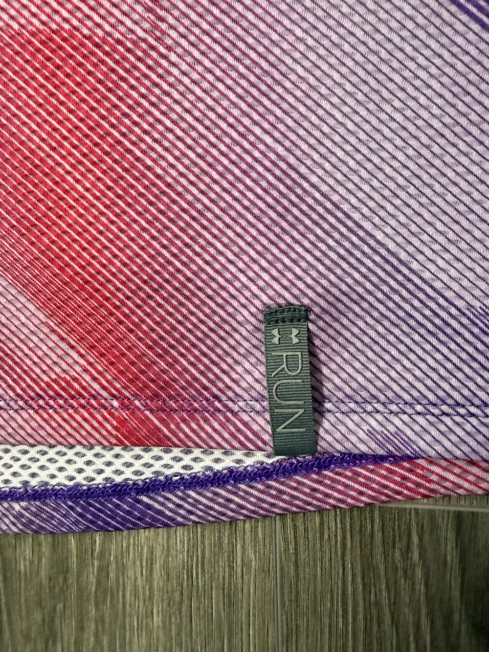 Under Armour Lightweight HeatGear Racerback Tank Top Running Pink Purple Large - Picture 3 of 5